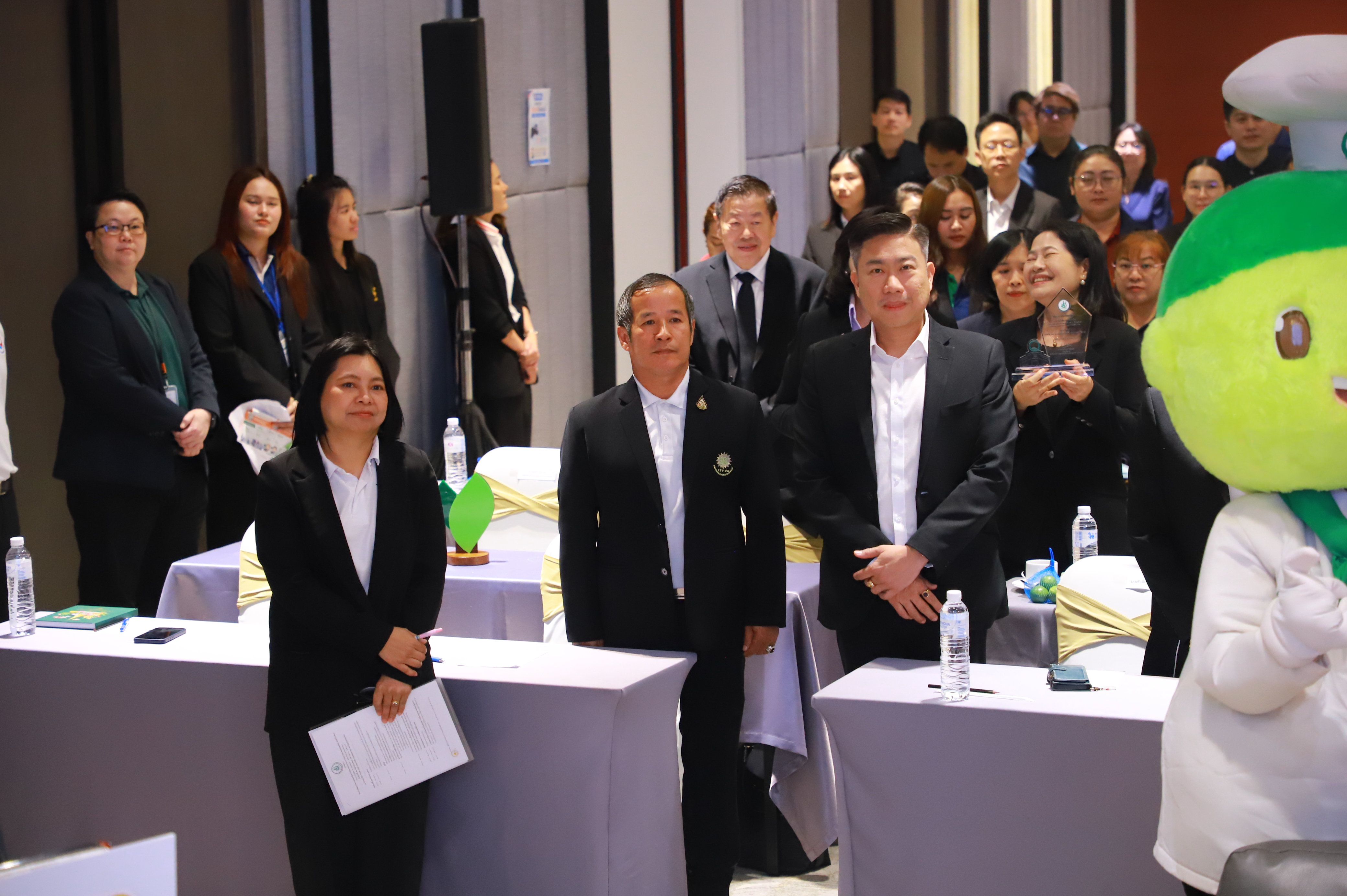 title - ส.ป.ก. ร่วมงานวันความปลอดภัยอาหารโลก (World Food Safety Day) 